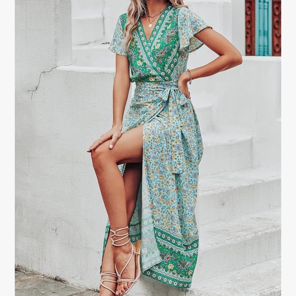 Chic Floral Wrap Dress